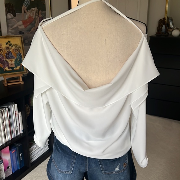 Top - Picture 2 of 5